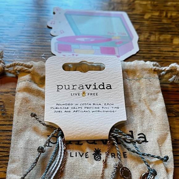 NEW Pura Vida Bracelet Club Trio With Record Player Sticker - Picture 1 of 5